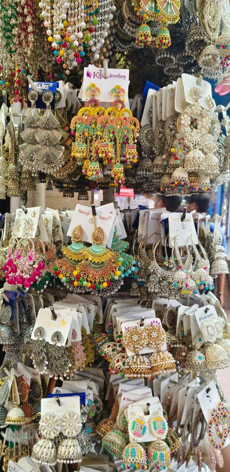 Jewelary